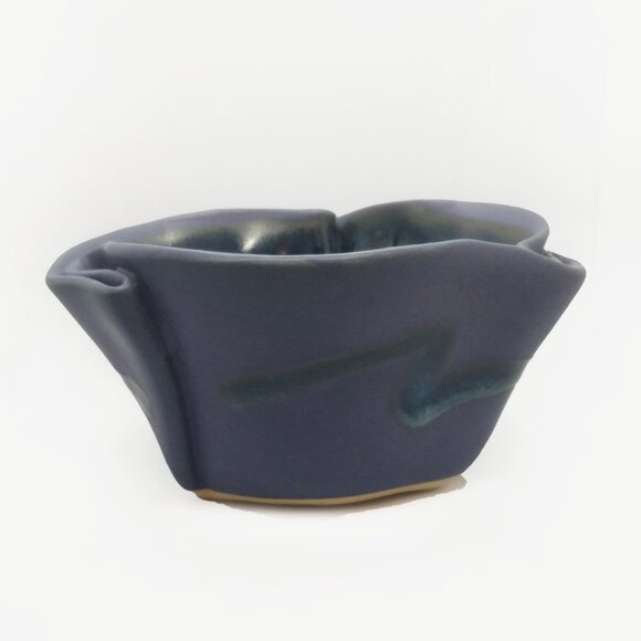 Hilborn Handmade Pinched Pottery Purple with Blues Bowl/Dips - Picture 4 of 7